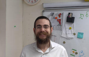 Rabbi Blank has 6 children of his own, and nevertheless he found time to visit this boys house every day, and make sure he wasn’t falling behind